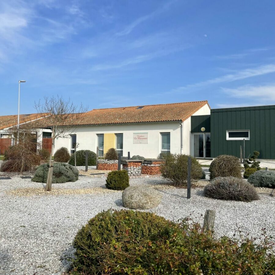 photo façade la maisonnee